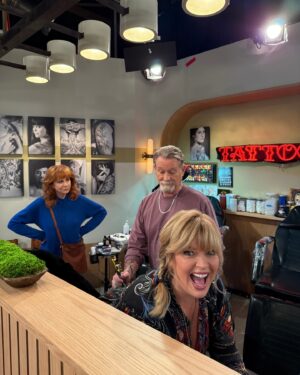 Reba McEntire Instagram - Counting down the days until this reunion. 🧡 Christopher Rich guest stars in #HappysPlace Friday 8/7c on nbc and streaming on @peacock