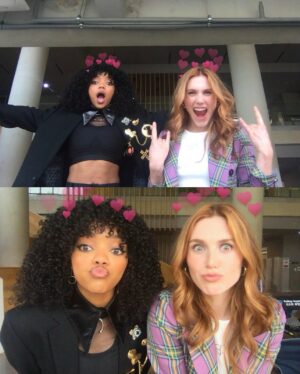 Regan Aliyah Instagram - xo kitty season two is out. forgive juliana for episode two. love u xoxo