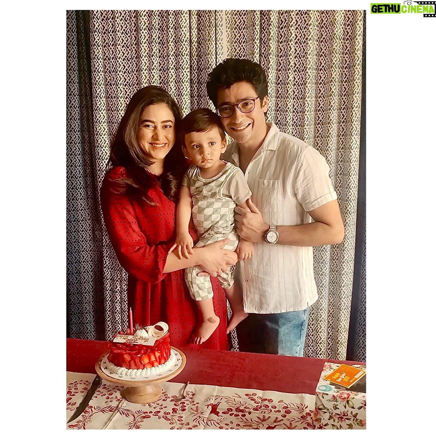 Ridhima Ghosh - 17.5K Likes - Another trip around the sun, and my heart is full! Celebrating my birthday surrounded by the love of my family is the greatest gift of all. 🥰
Feeling so blessed and grateful for the laughter, love, and memories we create together. Here’s to cherishing every moment and making the most of the year ahead. 💫
Thank you, my dear family, for making me feel so special —you’re my greatest treasure! ❤️✨