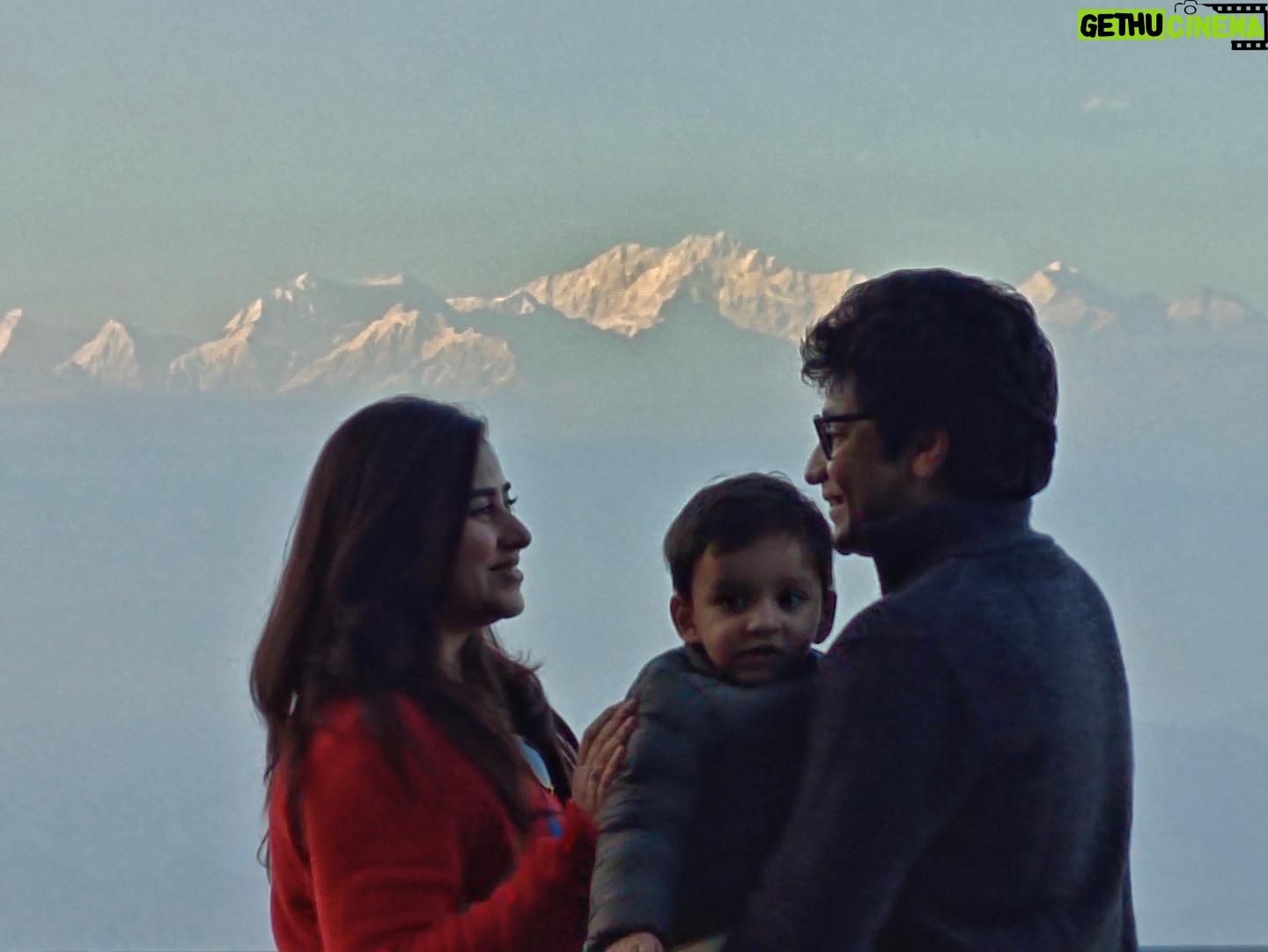 Ridhima Ghosh - 25.1K Likes - Darjeeling, Kanchanjungha, and us—our journey of love etched in time.
From shooting for our first film Rang Milanti in 2010 to a heartfelt proposal in 2017, and now, seven years later, holding Dheer in our arms at the very same spot. A love story that keeps growing, frame by frame. ❤️✨
Photo: @debopriyo_toton
#ValentinesDay #FullCircle #OurKindOfLove