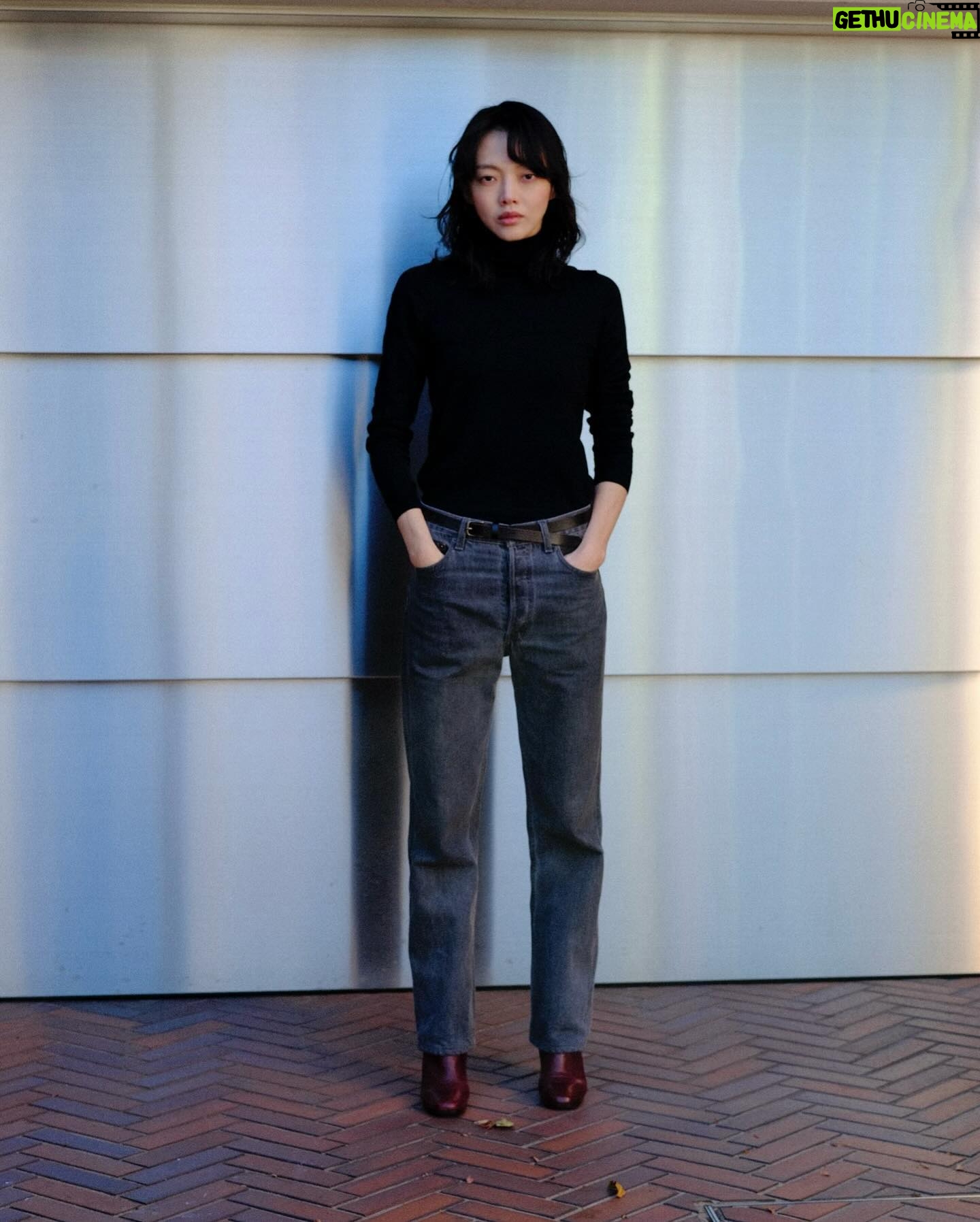 Rila Fukushima - 3 Likes - Hello.Hello.