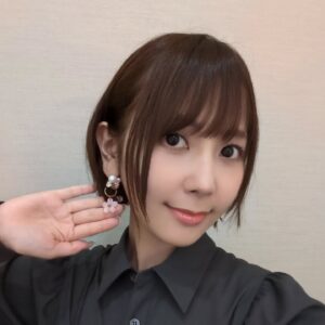 Risa Taneda Instagram - 📺️

今年も色んな生放送でお世話になりました！
毎回情報盛りだくさんで楽しかったな✨

来年もまた色々出れますように！
宜しくお願いします！！

#明らかに異色のケンタッキー
#遠近法の大典さん