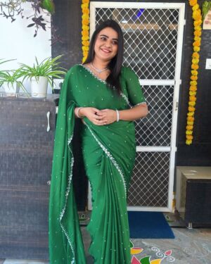 Rohini Reddy Instagram - Happy bhogi 🦚🔥

Wearing @rasika_closet ❤️
Jewellery @designaari__rental_jewellery