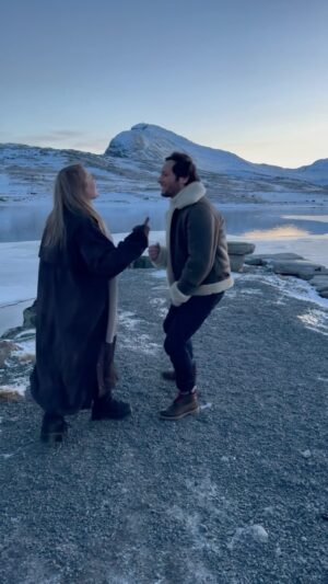 Rosa Linn Instagram - 🫶 15 personnes et 4 jours pour 3 minutes de vidéo 🫶

« WHERE DO I GO » vient de sortir !!!

🎥 Real et prod : Valentin Vignet