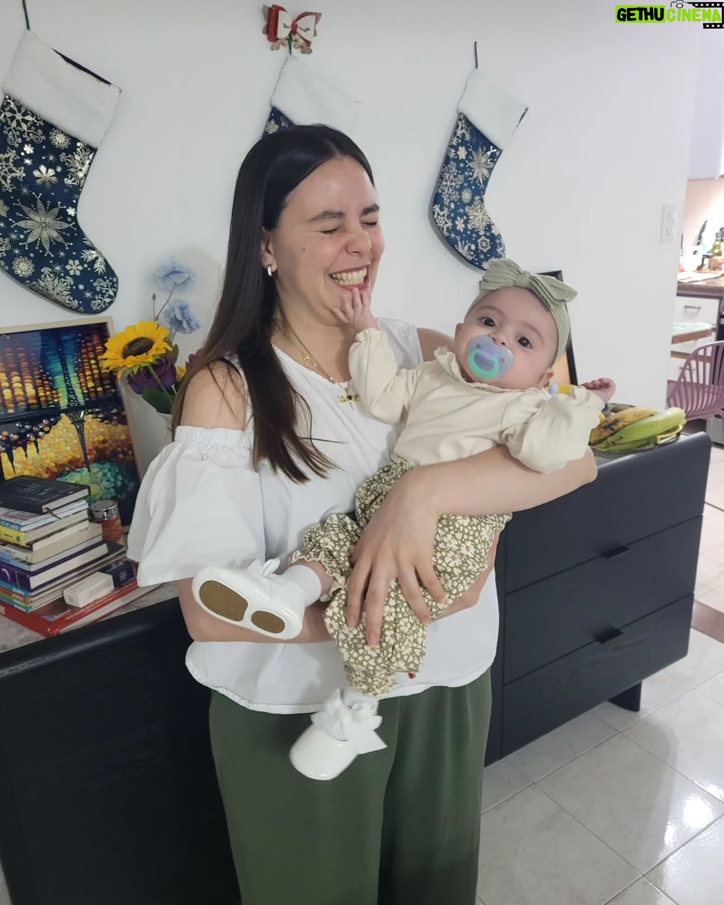 Rosario Prieto - 280 Likes - 🌠🥳【2】【0】【2】【5】🙏🏽🌠