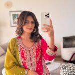 Roshni Chopra