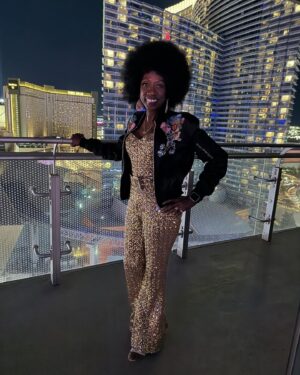Rutina Wesley Instagram - Shot out to Foxy C (aka my momma)! It brought me so much joy to see the biggest smile on your face. I love you and I’m so thankful to have been blessed with 65 glorious years of YOU. You’re my rock, my biggest fan, you lift me up and you keep me on my toes. You don’t look a DAY OVER 21! Happy birthday to the finest Vegas showgirl I know. 💜💜💜💃🏿💃🏿💃🏿