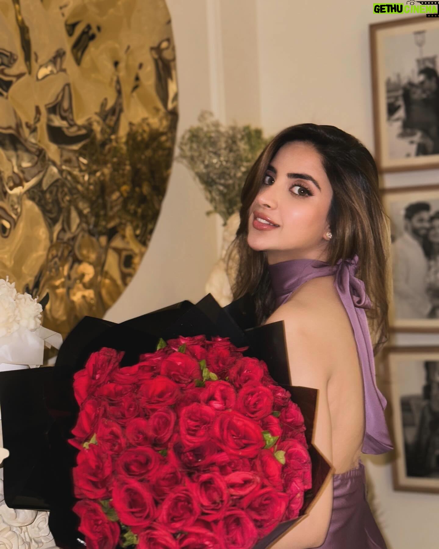 Saboor Aly - 287.5K Likes - Will you be my valentine? That was a rhetorical question, you have no choice - weāre married. š§āāļø
Xoxo š
@aliansari_a2