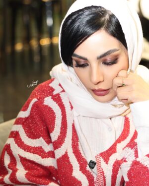 Sahra Asadollahi Instagram - مقام عیش میسر نمی‌شود بی‌رنج
بلی به حکم بلا بسته‌اند عهد الست

اکران فیلم برکه خاموش

Photo:@sabaphotography__ 
@arash_khodakaramiii