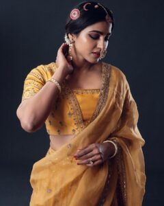 Actress Sai Dhanshika HD Photos and Wallpapers February 2025