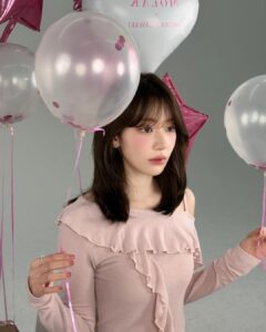 Actress Sakura Miyawaki HD Photos and Wallpapers February 2025