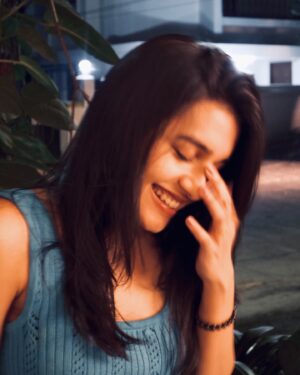 Samyuktha Viswanathan Instagram - nejamavey sirichitudhaan irundhen
