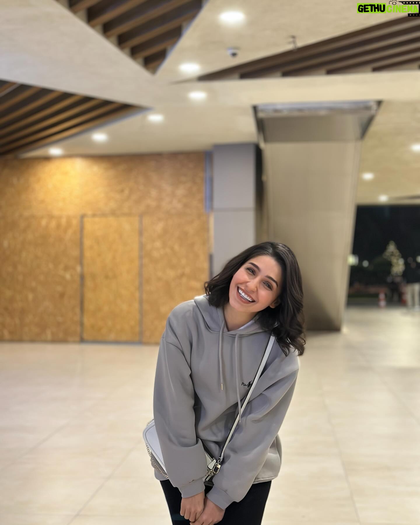 Sandy Jamal - 147.1K Likes - على رمش عيونها 🦋🤍