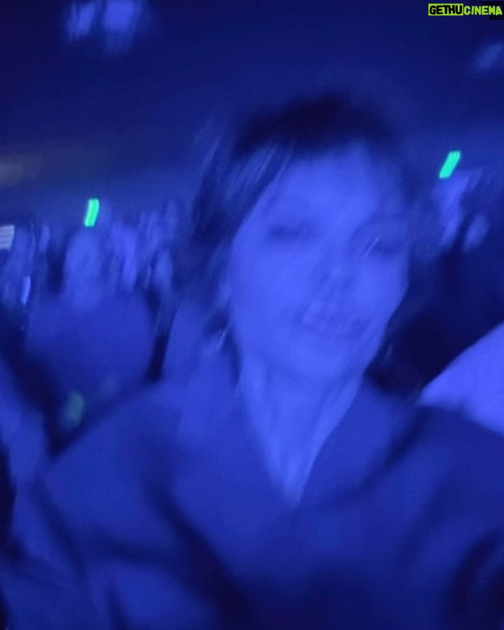 Sanela Diana Jenkins - 5.2K Likes - @theofficialsting You are a legend! we love you 🥰 ❤️❤️❤️❤️