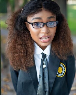 Saniyya Sidney Instagram - “Me a Princess? Shut up.” Who votes for the Princess of Genovia as my Halloween costume?!! 👑