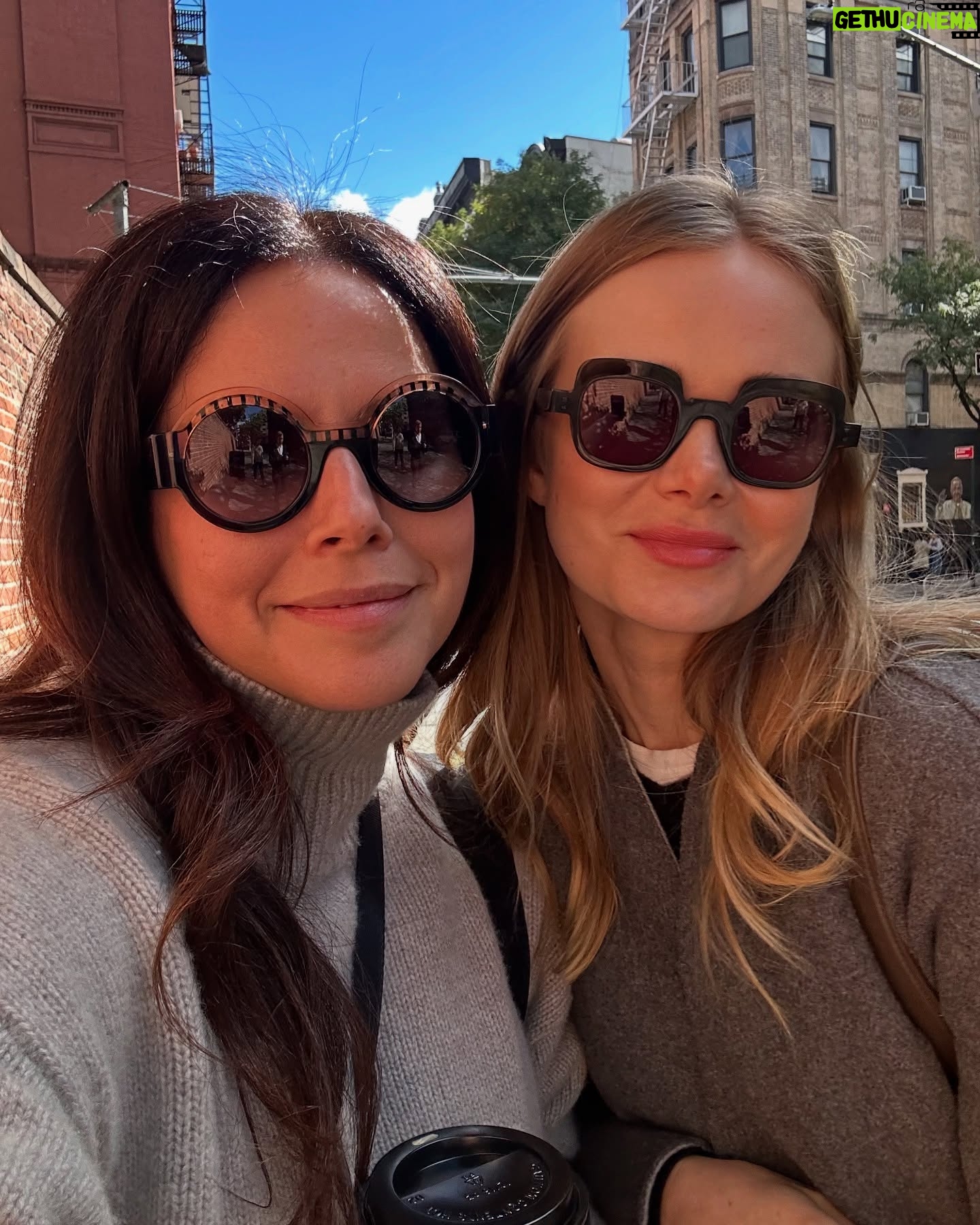 Sara Paxton - 5K Likes - 🥂Thanks 2024💫