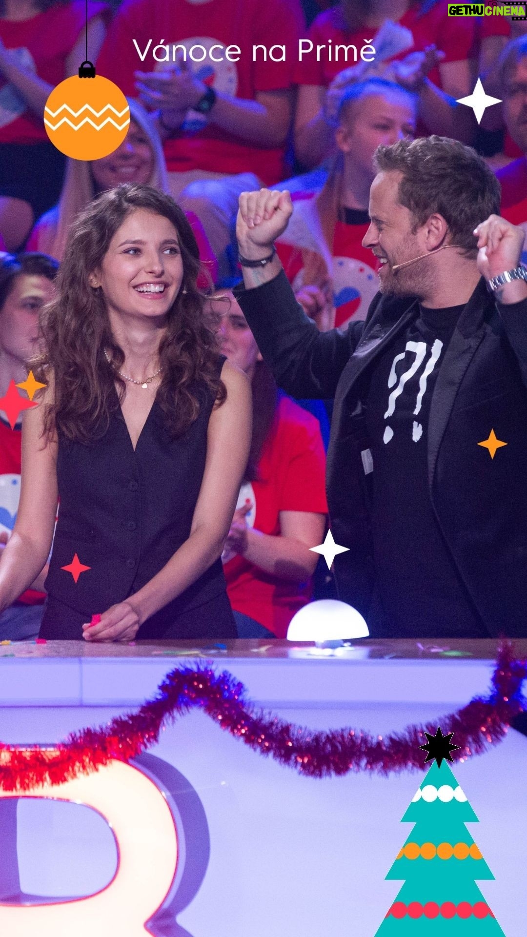 Sara Sandeva - 18.9K Likes - Co všechno Jakub prozradil o své partnerce? 😂 Budete se divit..
Mnohem víc se dozvíte v dnešním ✨ vánočním ✨ rodinném speciálu Máme rádi Česko ve 20.15 na Primě. 📺
#mameradicesko #primaporad #vanocnispecial #vanoce #sarasandeva #jakubprachar #premiera