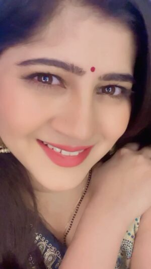 Sarika Salunkhe Instagram - ✨😊💞🌺