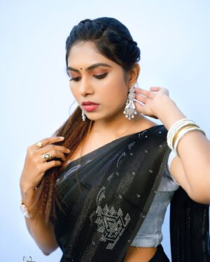 Satya sri Instagram - 🩶🤍

PC: @v_capturesphotography 
Hairstyle: @purna_stylist_143 

#satyasri #jabardasth_satyasri #tollywood #teluguqueen #instagood #behappy #bepositive #satyasrifanforever #me_satyasri