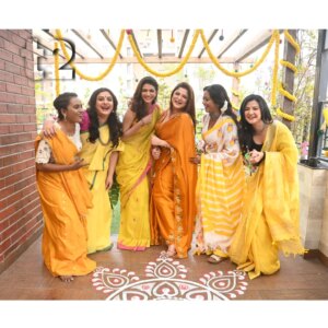 Sauraseni Maitra Instagram - Team Aamar Boss blooms in hues of spring for a special Saraswati puja shoot for t2

For the full story, check link in bio
