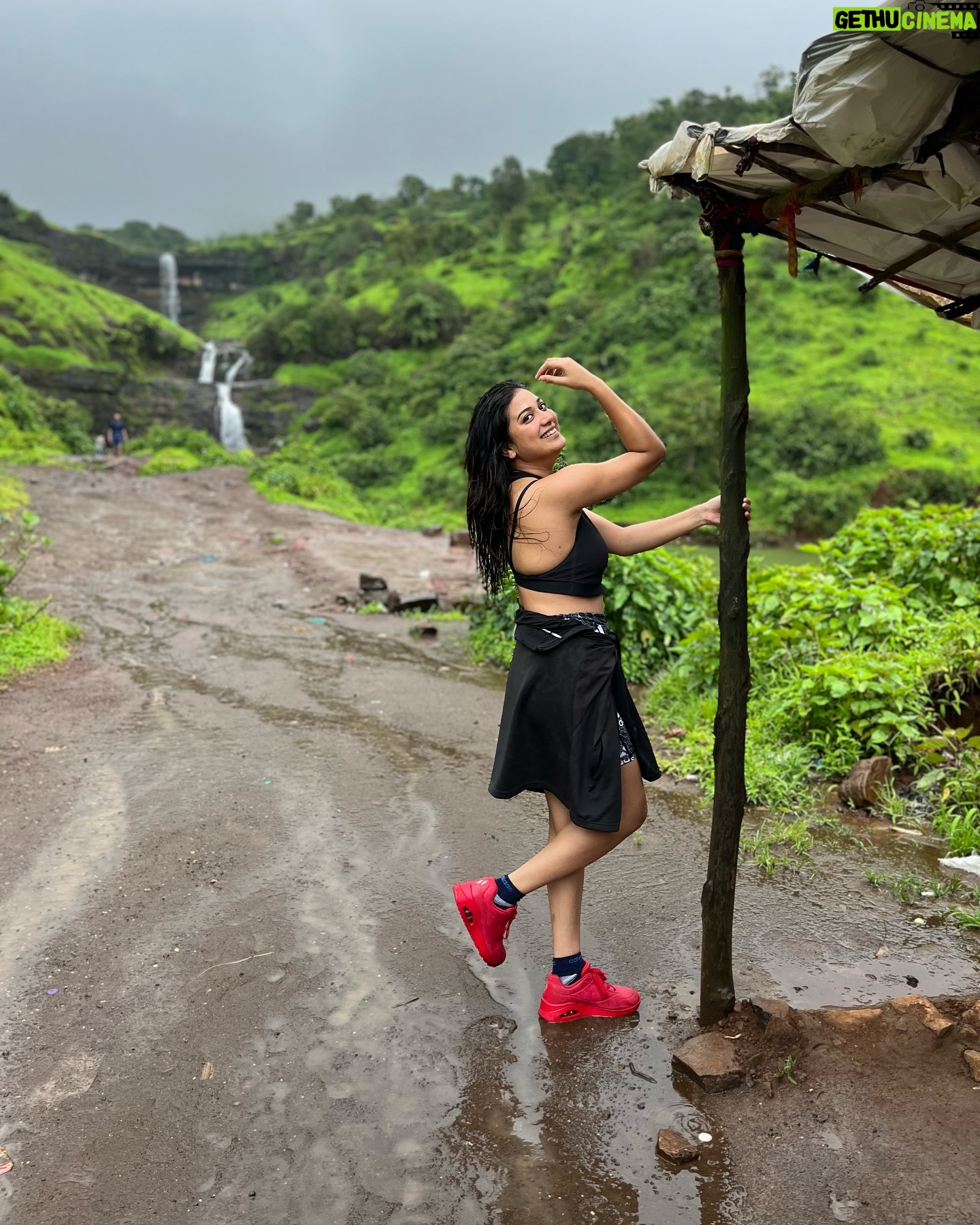 Sawan Rupowali - 8.6K Likes - #naturelover 🍀
📸 @sapna_celebritymakeupartist
#sawaninmumbai #igatpuri