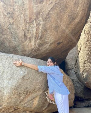 Sayli Patil Instagram - A little trip!
It was all about experiences, connections, and little joys! ☀️📸🎨