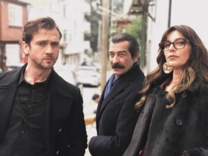 Seda Akman Instagram - That’s it! 
#deha
@dehatvdizisi 
@iynemliarasbulut 
#uğurpolat
📷 @serkangulguler