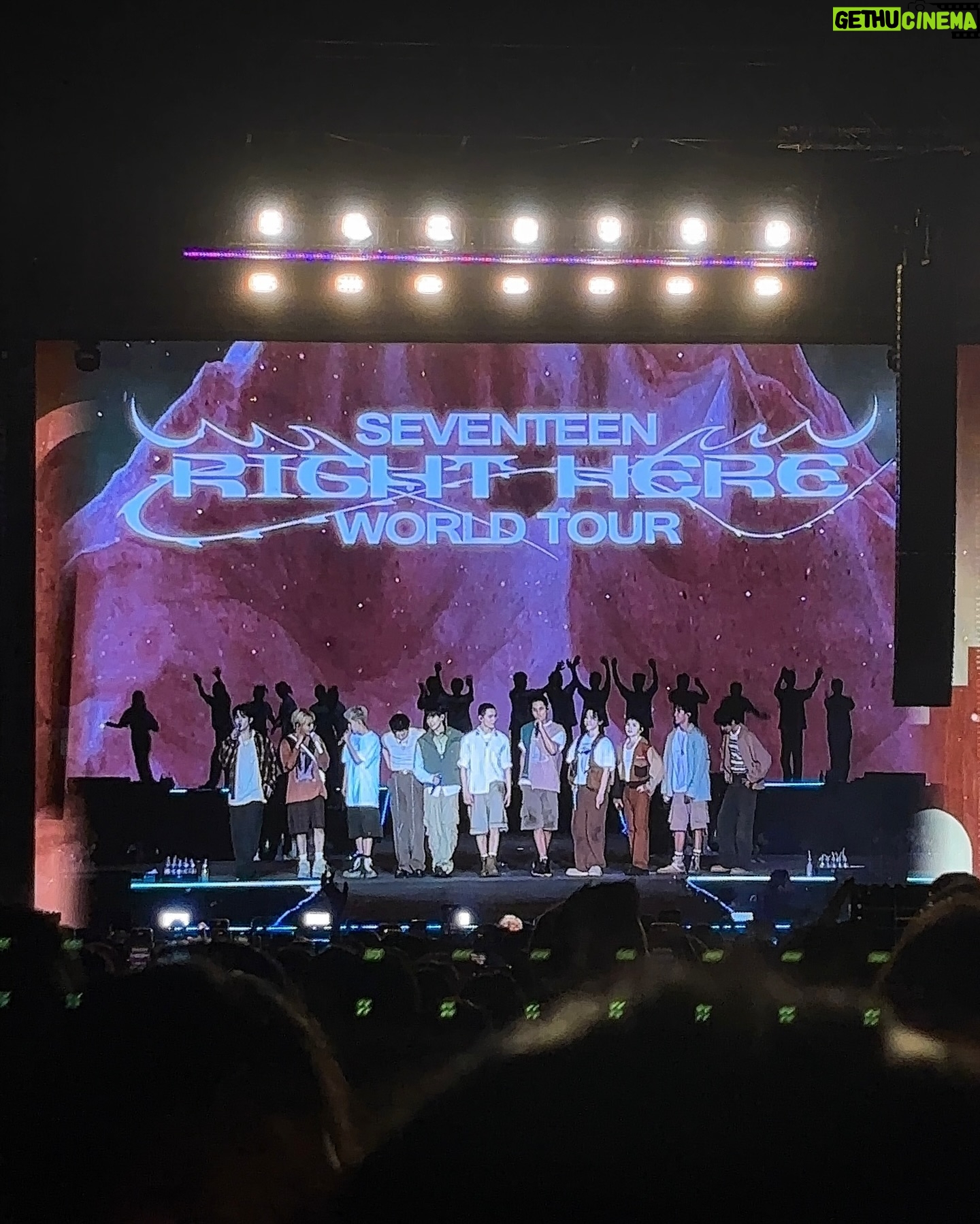 Sela Guia - 13.6K Likes - Had so much fun at the concert, I ended up catching a fever after haha! At least nagkita rin ulit kami ni Wonu @everyone_woo after 5 years of LDR 🤸🏻♀️🥰
Made my 17 year old self so happy! Tenchu, Sebongs! @saythename_17 #RightHereWorldTour #Seventeen