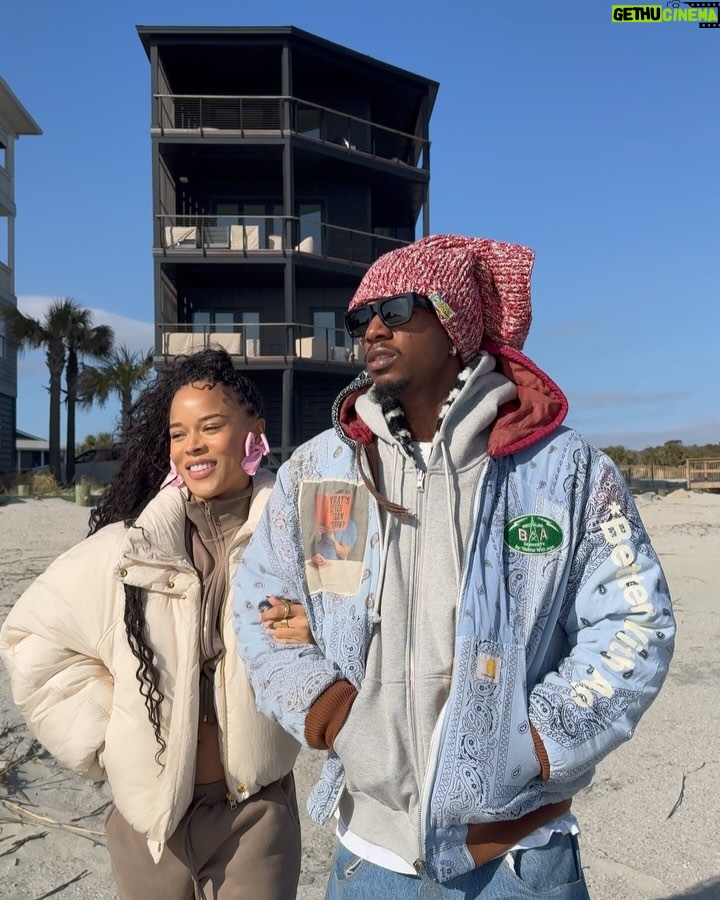 Serayah - 455.6K Likes - Where Love Lives 💕💘 @maniere_usa #AMaManiereBeach