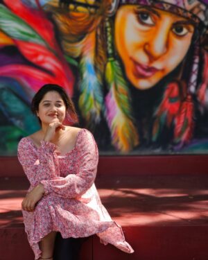 Shafna Instagram - Sun Kissed hugged loved!!! ☀️✨

Pics @sajinsajin_ 👽

#memyself #selflove #sunkissed #nomakeup #nofilter #justme #♥