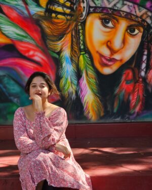 Shafna Instagram - Sun Kissed hugged loved!!! ☀️✨

Pics @sajinsajin_ 👽

#memyself #selflove #sunkissed #nomakeup #nofilter #justme #♥