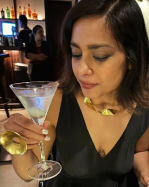 Shahana Goswami Instagram - Through another's eyes,
You see a new you,
They find what lies,
Beyond what you knew.. 

#mebyothers #throughanotherseyes #theirpointofview #lensonyou #eyesonyou