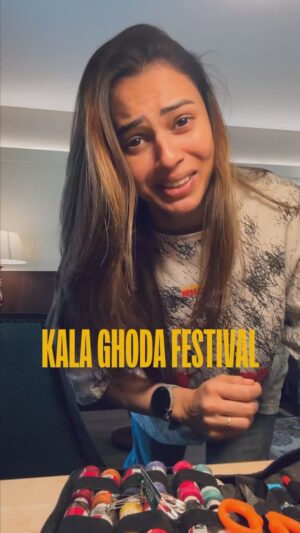 Shalmali Kholgade Instagram - Finally, after 13 years, I’m back on this very special stage—where music, dance, and Bollywood’s magic come alive! ✨ The nostalgia is real, the energy is unreal, and I couldn’t be more grateful to relive this moment with all of you! 

📌 - 2nd February 2025
📍- Kala Ghoda Festival, Asiatic Library Steps, Mumbai!
