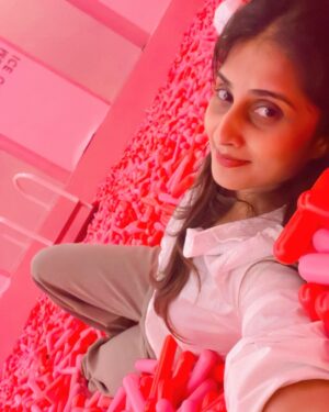 Shamlee Instagram - Play & peace 🤍🩷