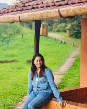 Sharanya Ramachandran Instagram - The best view!!
#hillstation #nature #waynadtourism #travel #india #travelphotography #mountains #hills #naturephotography #travelgram #waynad #waynadtourism