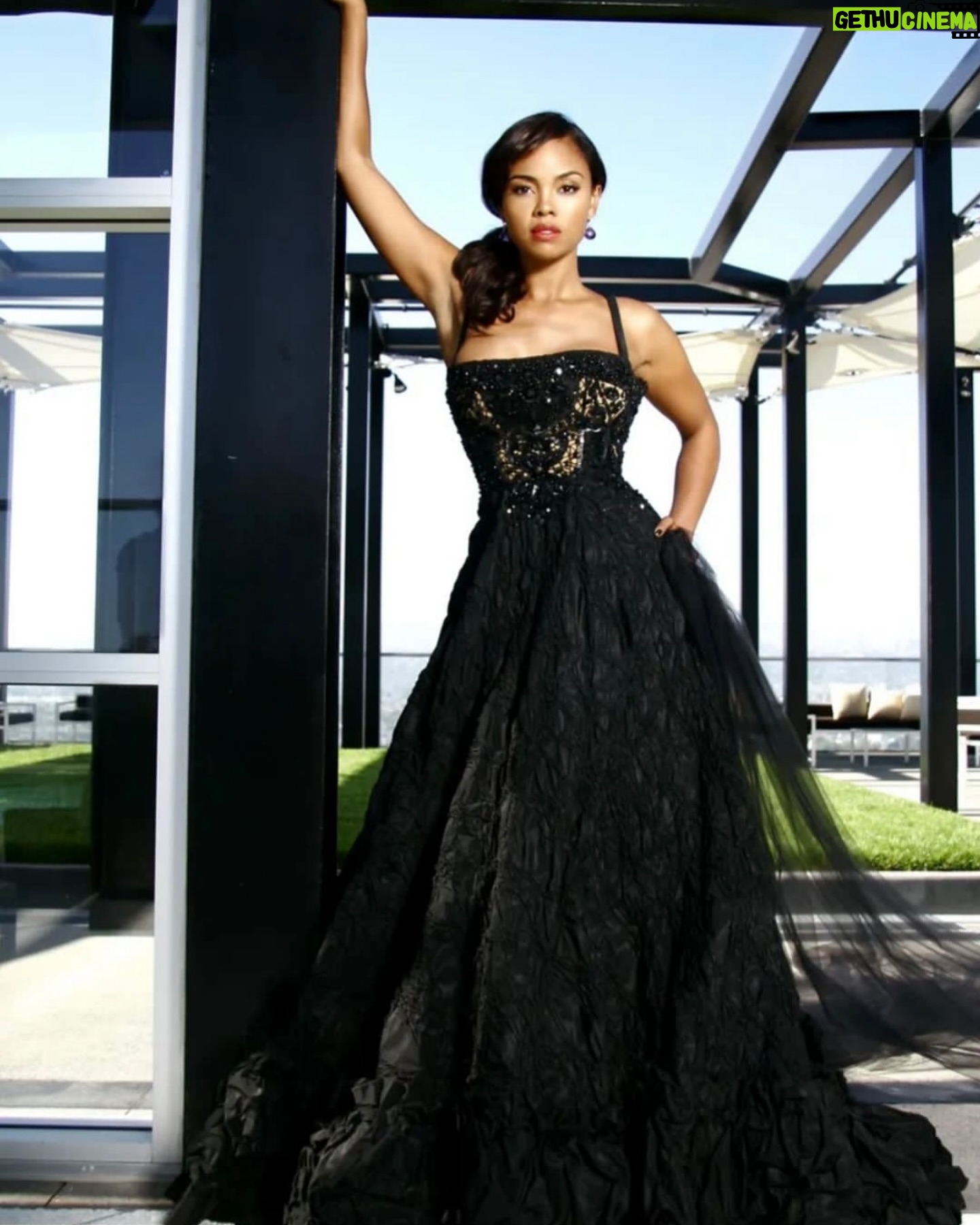 Sharon Leal - 2.7K Likes - 