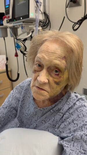 Sharon Stone Instagram - THIS is grit, this is legacy, this is character; this is how you get up after you fall at 92. CHAMPION MOMMY 🥰