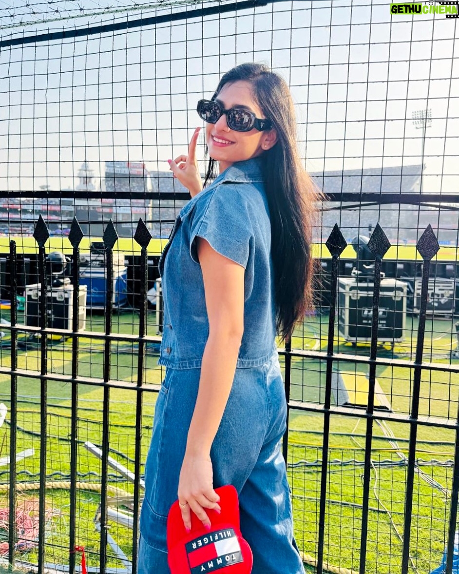 Sheetal Patra - 27.2K Likes - My first live match in the stadium & I’m totally obsessed!😍
This indeed was an unforgettable experience…jumping, cheering, screammmmming — this is how cricket fever hits🔥
And India Won 🙌 🇮🇳 Absolutely loved witnessing the thrill!🤩🤩