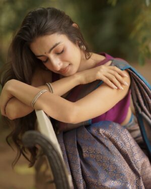 Sherlin Seth Instagram - 💜💜💜

Costume - @kaarigai.sarees
Photographer - @camerasenthil
Makeup - @purpleplusnagu
Hair - @mahi_hairstyliz
Shoot Organised by @rrajeshananda