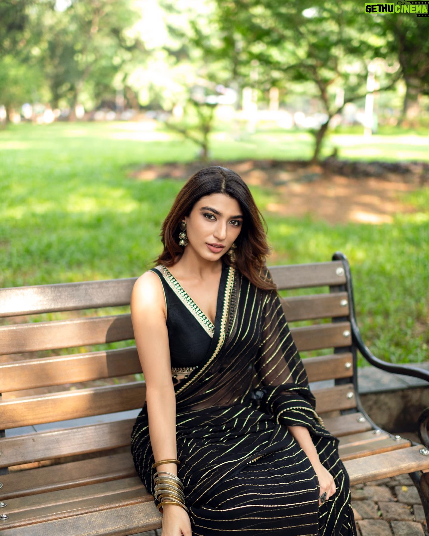 Shernavaz Jijina - 13.6K Likes - Who needs a little black dress when you have a stunning black saree 🖤🖤 📸 @bharat_rawail Styling @henna.akhtar Hair & Makeup @thehairstory__ @binkiboo__ @farahwriter