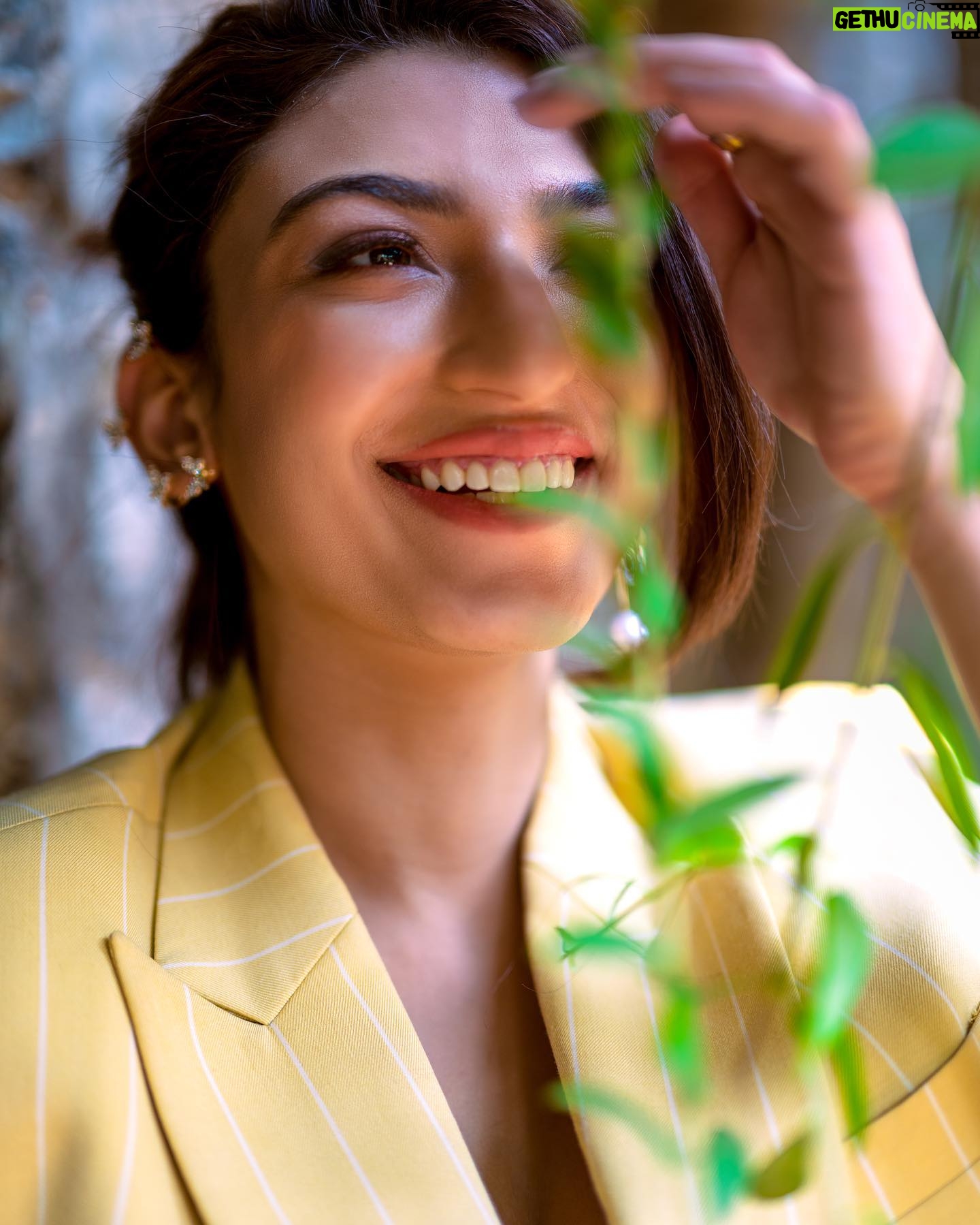 Shernavaz Jijina - 20.5K Likes - 🌿