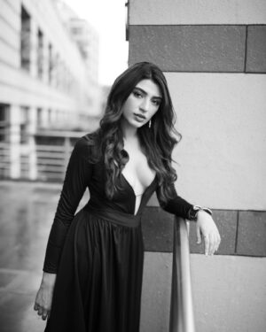 Shernavaz Jijina Instagram - 🤍 @bharat_rawail @henna.akhtar @thehairstory__ @binkiboo__ @farahwriter