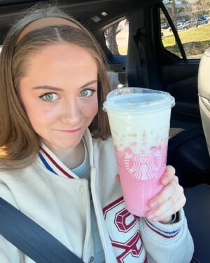 Shiloh Nelson Instagram - I’m sixteen?!? And nobody told me?!? For real tho I still feel twelve. Thank you so much for all of the love and birthday wishes!!🫶