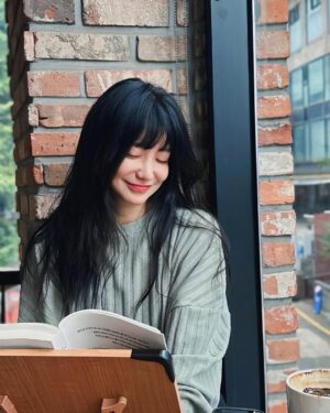 Shin So-yul Instagram - 📷