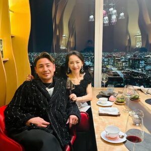 Shin Yazawa Instagram - ☆

楽しい時間はあっと言う間♡

#KEICollection
#美味しい食事
#美味しいお酒
#日本の夜景
#素敵な時間に感謝