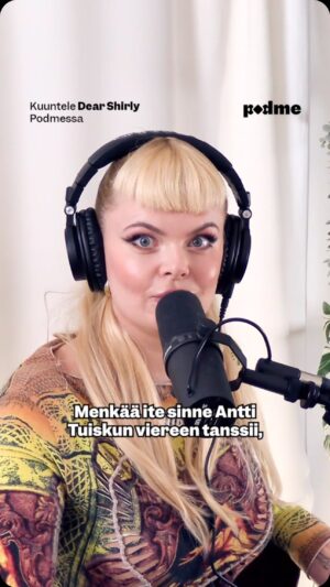 Shirly Karvinen Instagram - DEAR SHIRLY 2. KAUSI ON TÄÄLLÄ 🎉❤️ Ensimmäisessä jaksossa Suomen upea uunituore euroviisuedustaja: ERIKA VIKMAN. 👸🏼❤️ 

Ollaan varmasti kaikki yhtämieltä siitä, että UMK shown jälkeen ”kömpelö” on viimeinen sana millä kuvailis sitä spektaakkelia. 😍🔥 Jaksossa pohditaan Erikan kanssa seksuaalisuutta ja mikä avuksi jos halut on täysin kadoksissa? Sekä mitä tehdä jos huomaa olevansa sairaalloisen mustasukkainen kumppanistaan ilman syytä? 

Kuuntele jakso @podme_suomi 🎧❤️