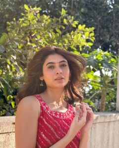 Actress Shivangi Khedkar HD Photos and Wallpapers March 2025