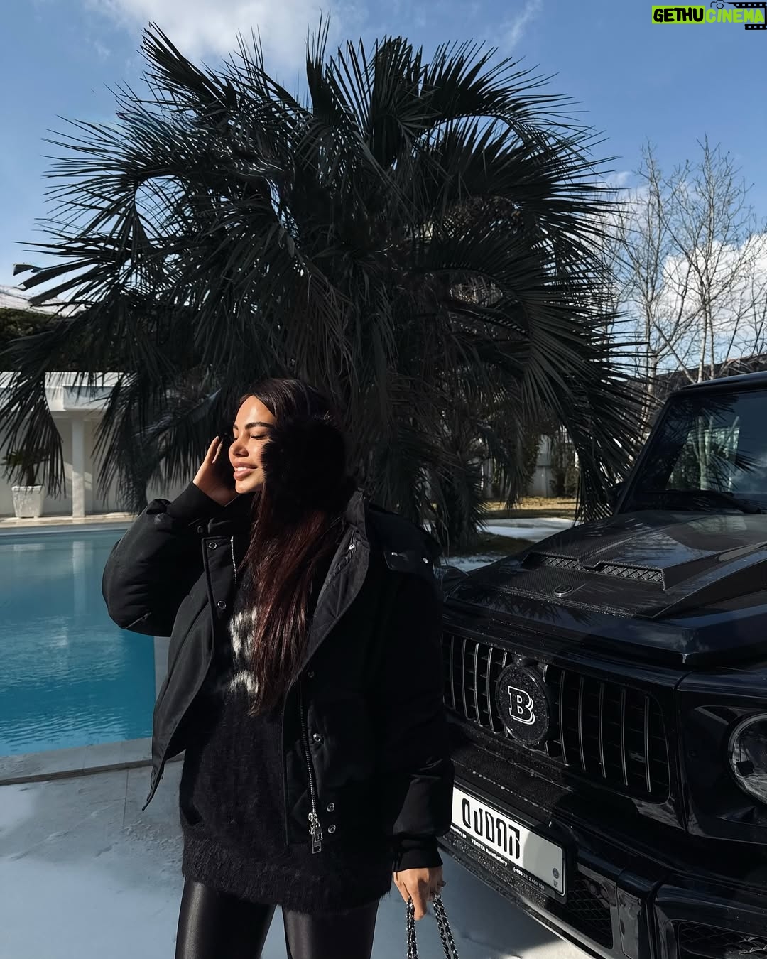 Shorena Begashvili - 19.4K Likes -