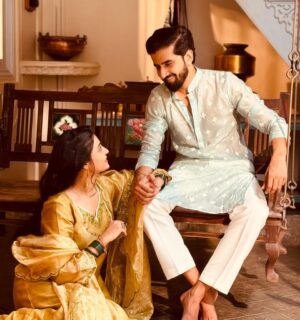 Shraddha Dangar Instagram - “JIYARA “ is releasing tomorrow!! 
.
.
.
Costume @jiviva_