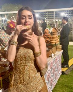 Actress Shraddha Kapoor HD Photos and Wallpapers March 2025